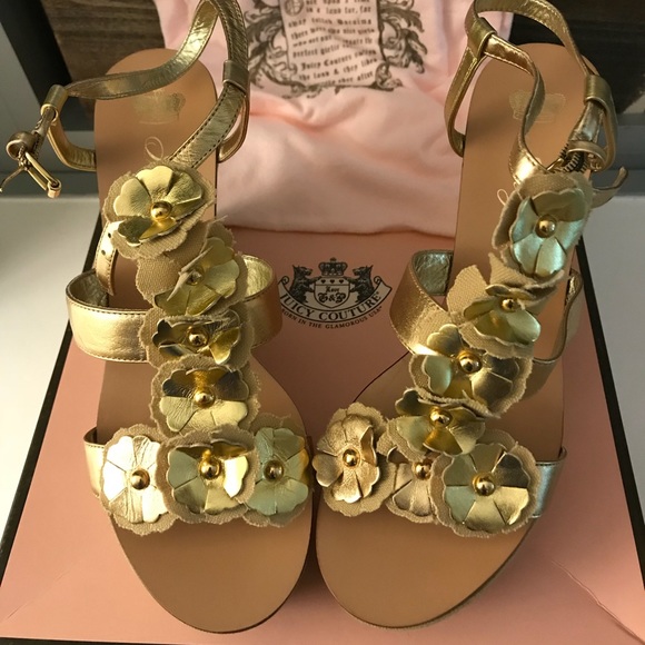 Juicy Couture Shoes - Juicy Couture Gold Metallic Nappa Espadrilles